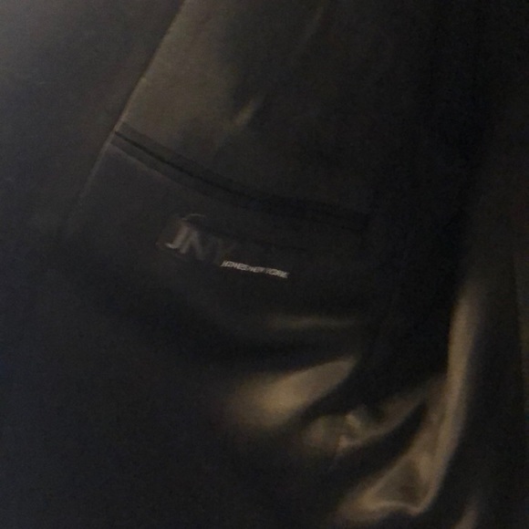 Jones New York Black Suit. 42R - Picture 2 of 3